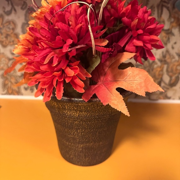 Autumn Floral Arrangement in Brown Pot - Picture 1 of 7